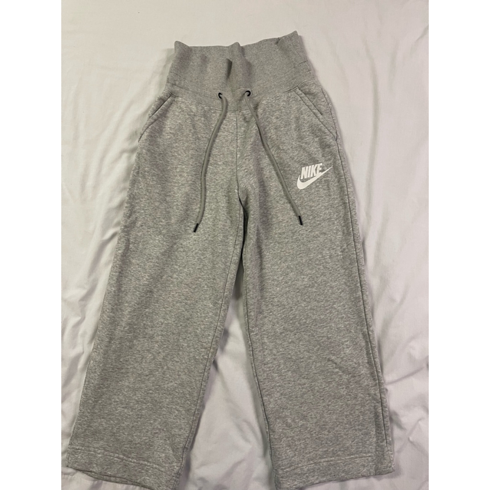 Nike Gray Drawstring Cropped Sweatpants Women's Size Small Excellent Condition